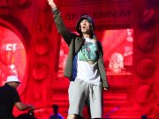 10-2014-08-01-Eminem-at-Lollapalooza-2014