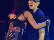 Eminem и Rihanna на The Monster Tour (Rose Bowl 7 августа 2014) 04