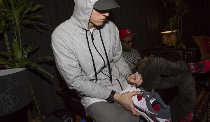 Eminem gives his shoes to Small Steps 