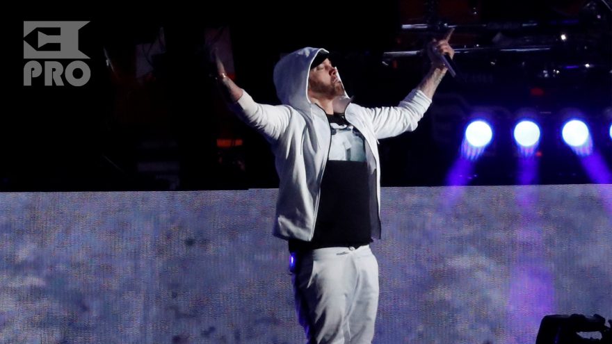 Eminem - Just Don'T Give A Fuck (Coachella 2018, Weekend 1)