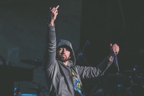 The number of pure sales of Eminem’s Kamikaze have surpassed 500000 copies in USA