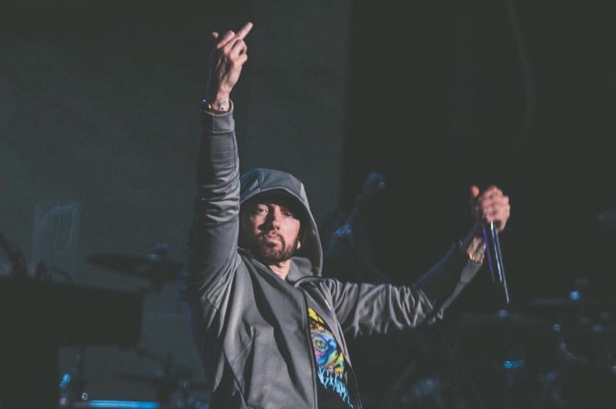 The number of pure sales of Eminem’s Kamikaze have surpassed 500000 copies in USA