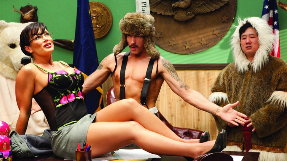 “Venom” and “We Made You” have reached 200M views on YouTube!