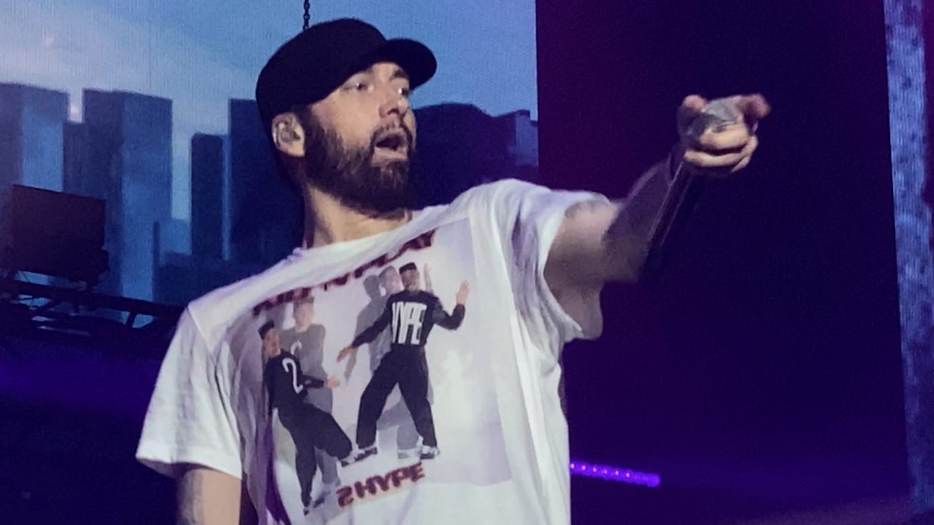 Eminem Remains The BestSelling Artist Of The Century Eminem.Pro