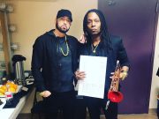 2020.02.10 – Eminem and Dontae Winslow backstage at the Oscars