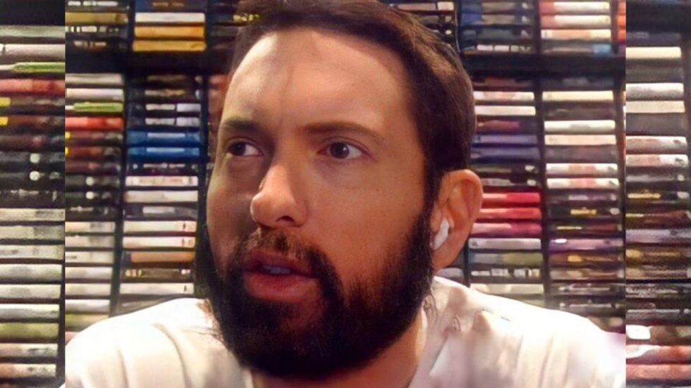 Eminem to Zane Lowe: "Nas, Lil Wayne, J. Cole, Kendrick Lamar, Joyner Lucas Rap To Be The Best Rapper"