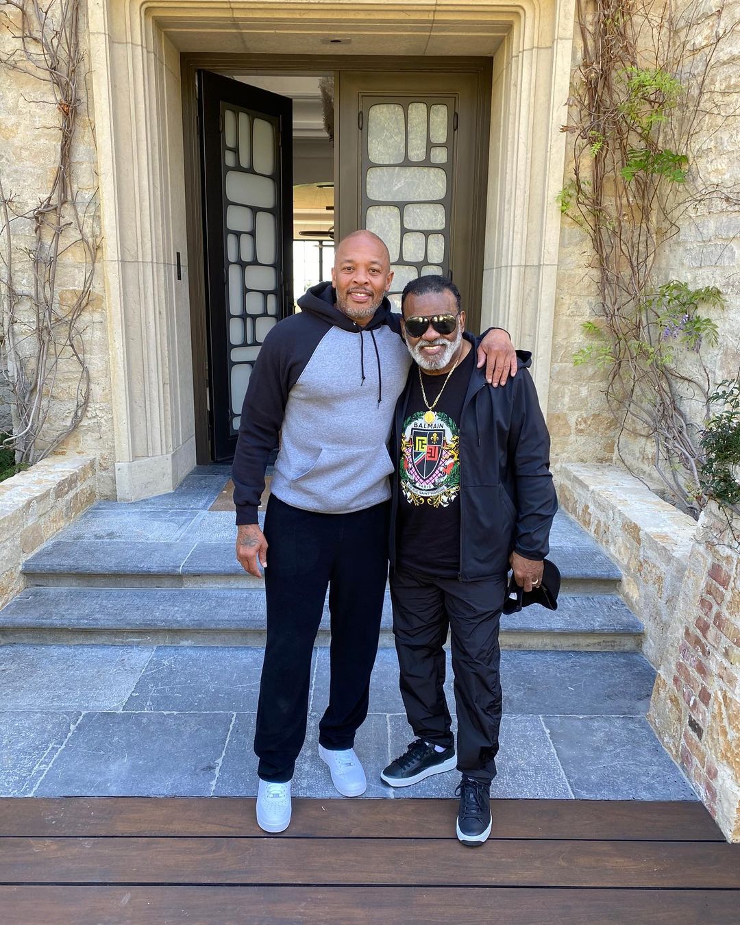 Dr. Dre Hits Studio With Soul Legend Ronald Isley