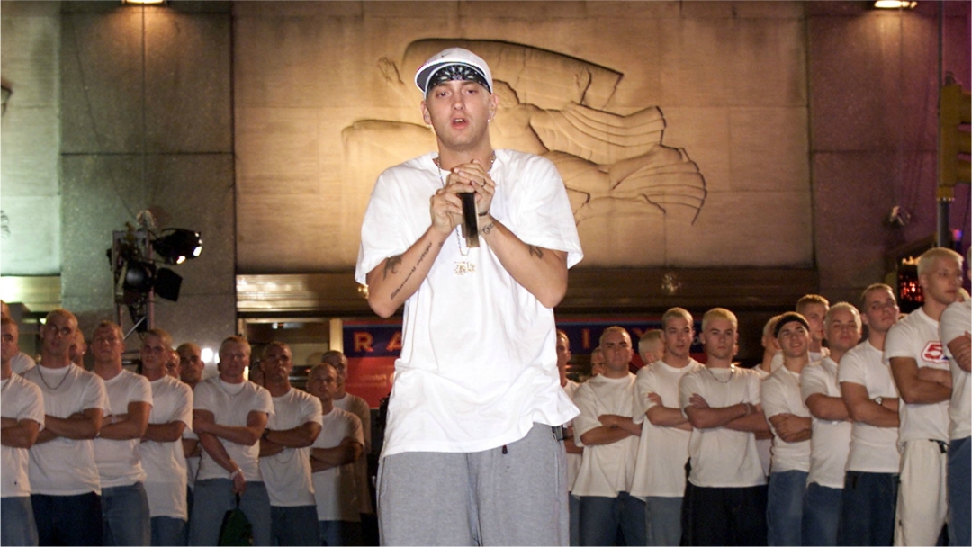 The Real Slim Shady Vma 2000 Eminempro The Biggest And Most Trusted Source Of Eminem