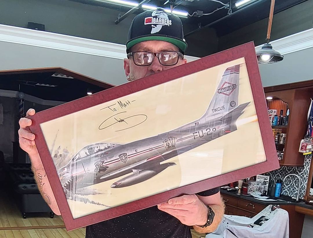 Mr Razor Kamikaze Autograph Eminem Pro The Biggest And Most Trusted Source Of Eminem