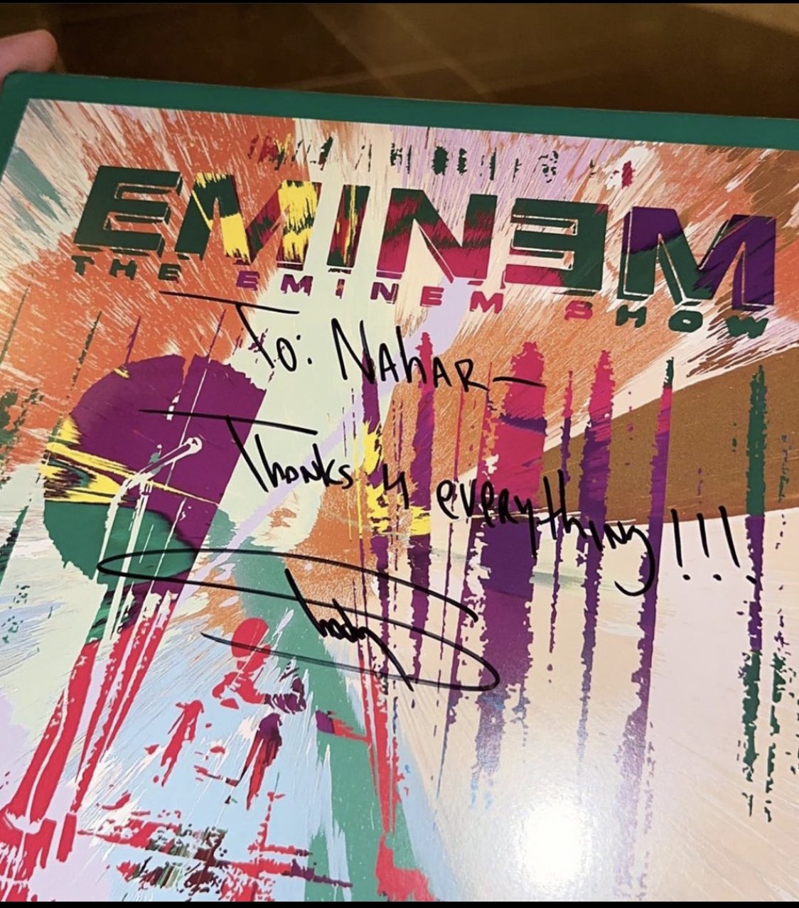 Nahar got a picture and an autograph by Eminem. Limited edition version of The Eminem Show vinyl with cover by Damien Hirst (1/100), custom packaging was designed by GUCCI