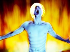 “The Slim Shady LP” Returns to UK Charts, Outranking “Curtain Call”