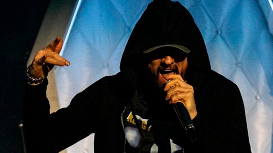 Behind the Scenes: Eminem Freestyles for Security and Stage Workers at Austin F1 Show