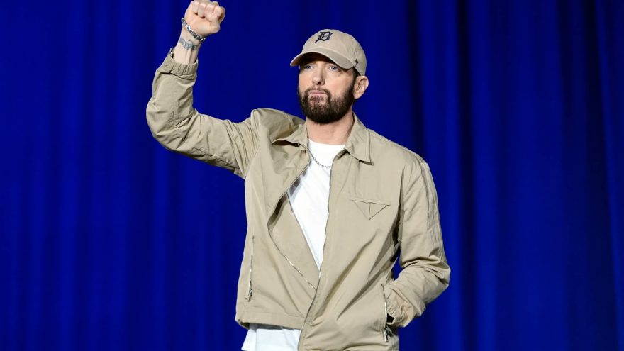 Eminem Urges Detroit to Vote as He Introduces Obama at Harris Rally