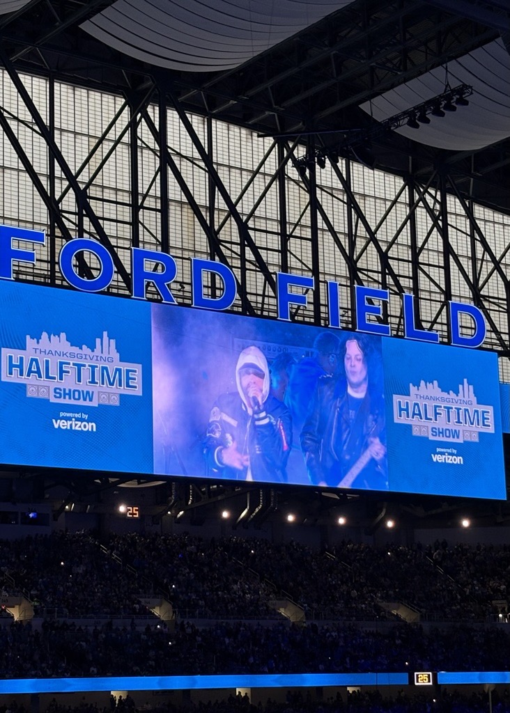 Eminem & Jack White, Detroit Lions Thanksgiving Halftime Show, 11/27/2025