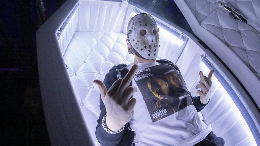 Eminem Scores 10th 2-Billion-Stream Album